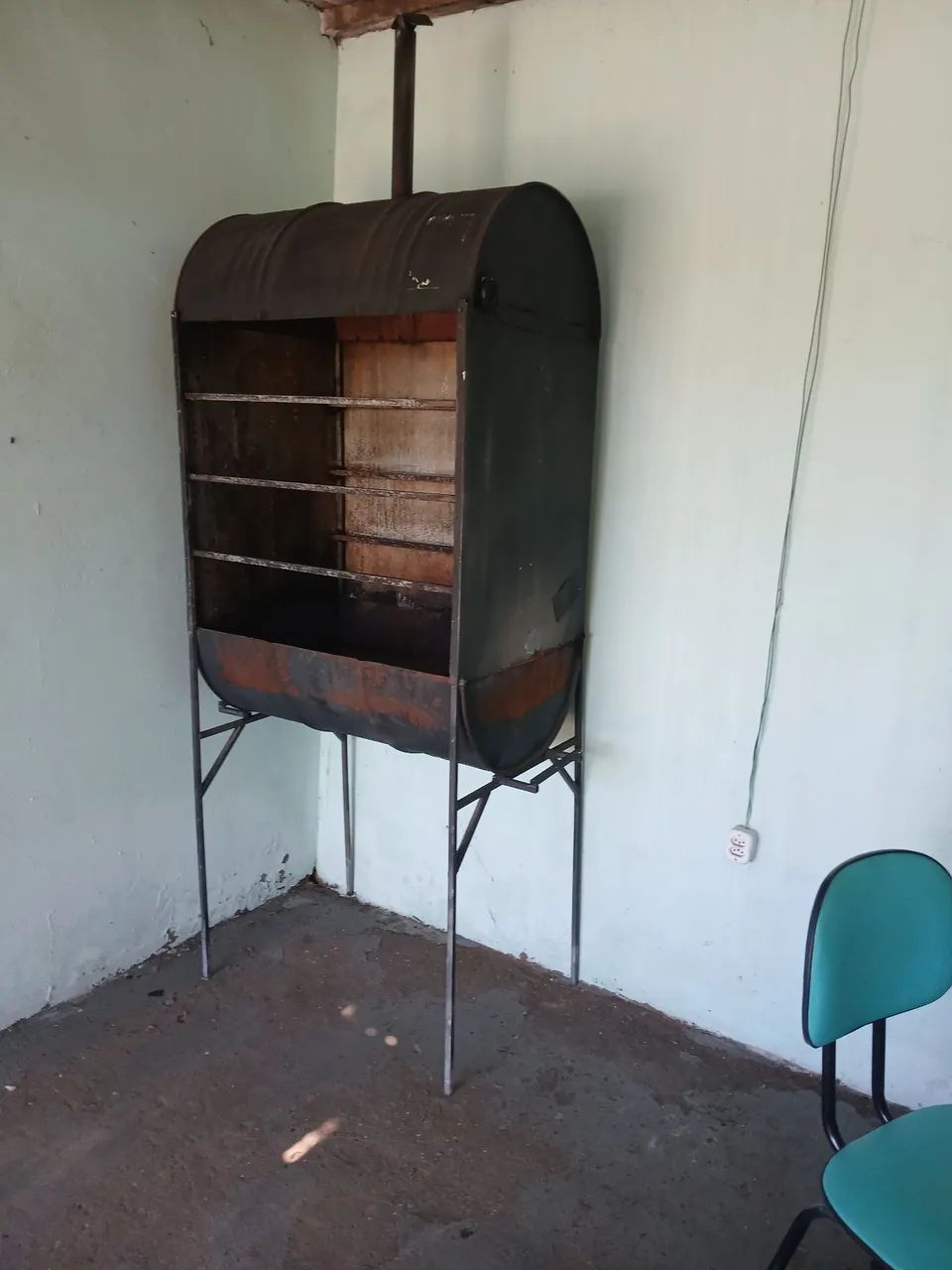 Churrasqueira pra vender hoje