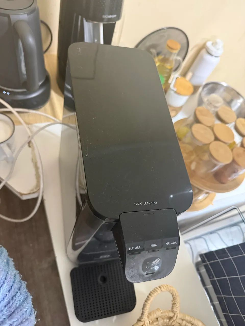 Bebedouro Electrolux cinza 