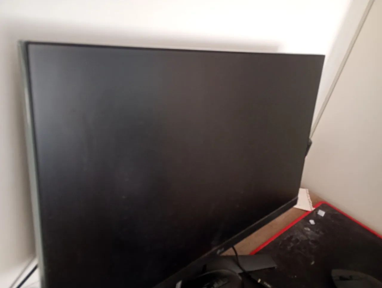 Monitor LG  Ultragear 144hz IPS 1ms - Foto 2