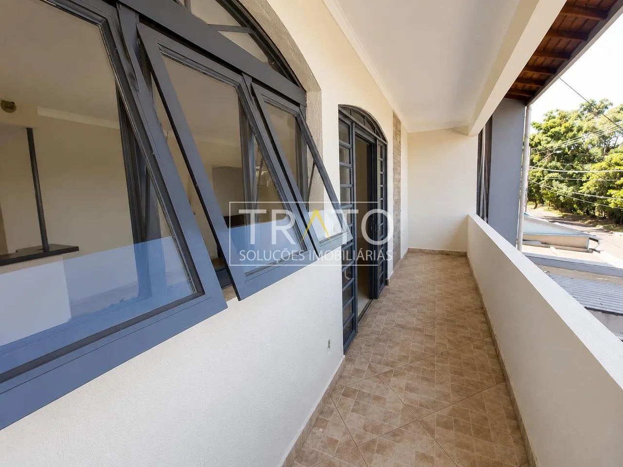 Casa à venda no bairro Parque Jambeiro - Foto 2