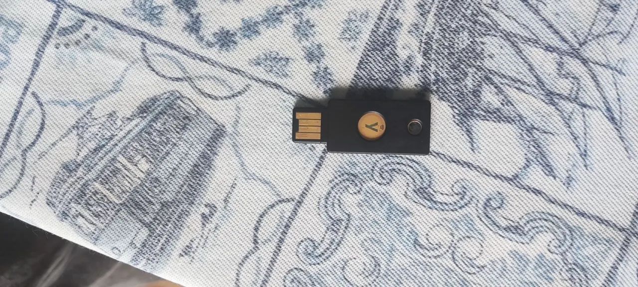 Yubikey 5 NFC