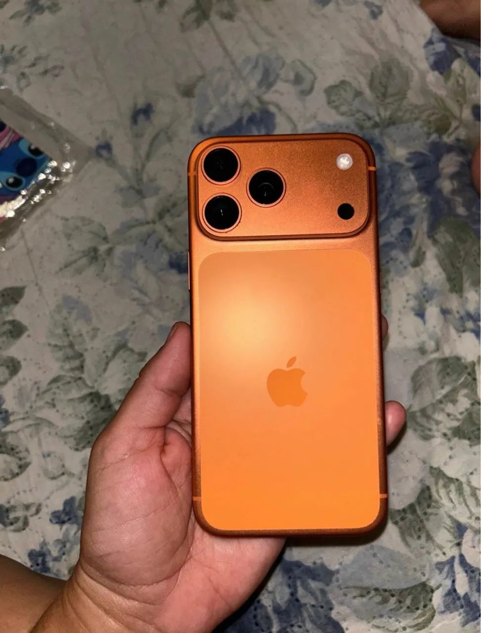 iPhone 17 pro max 256 G no cor laranja  - Foto 5