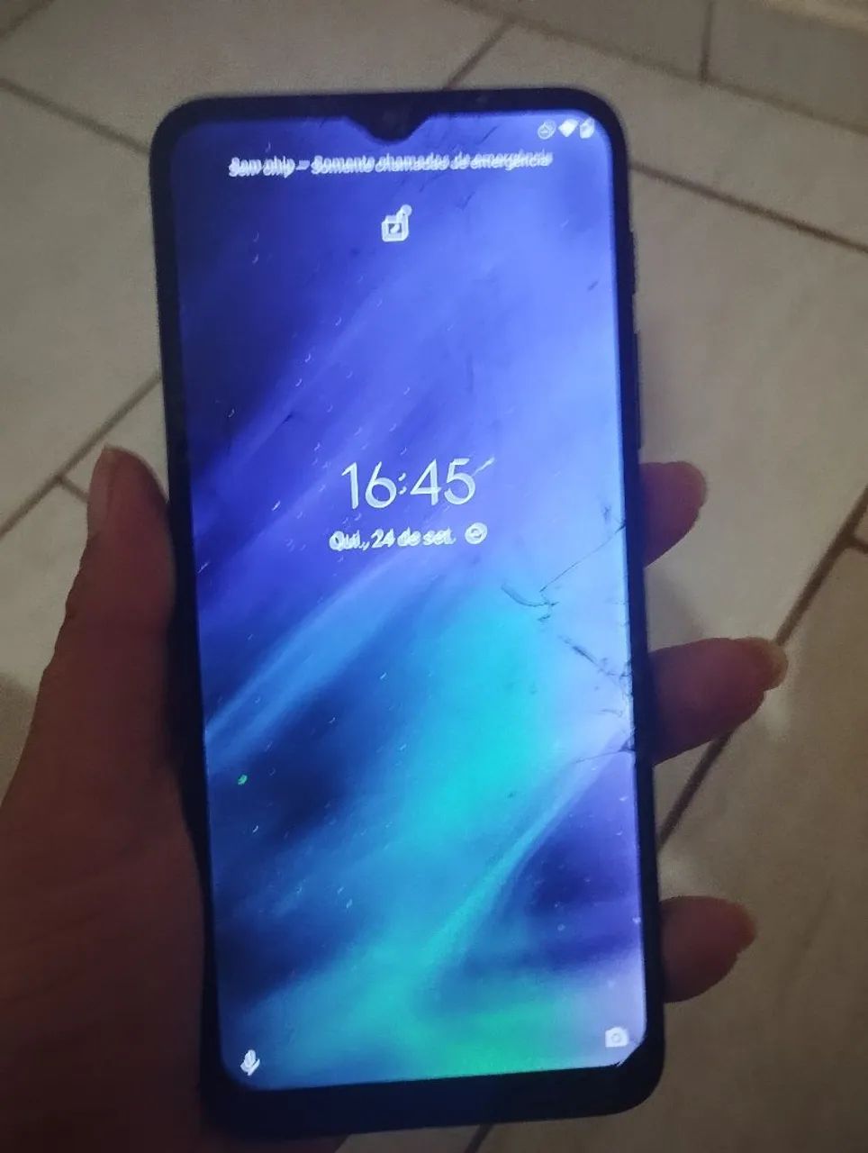 One fusion 128gb trincado 