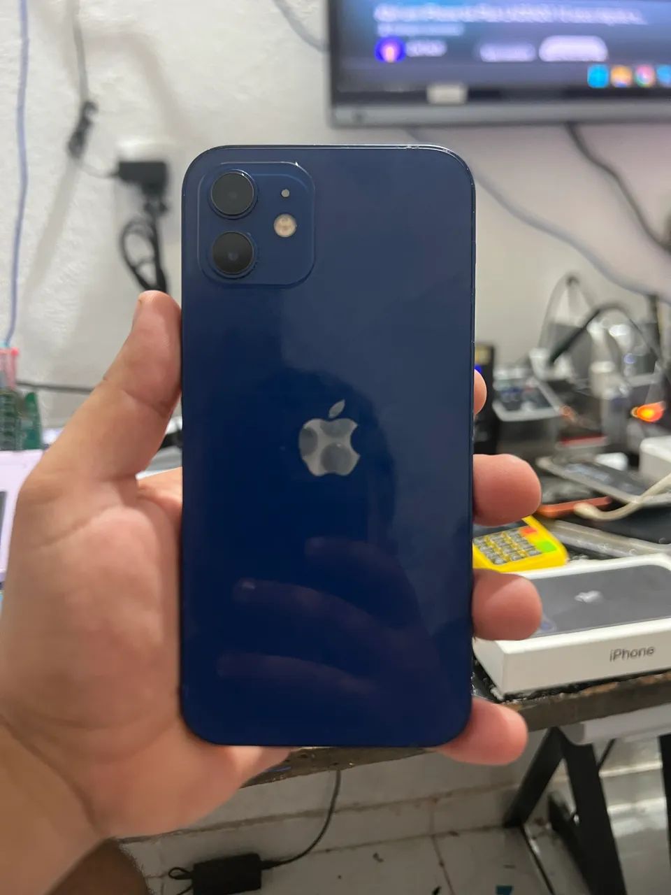 iPhone 12 64GB - Foto 2