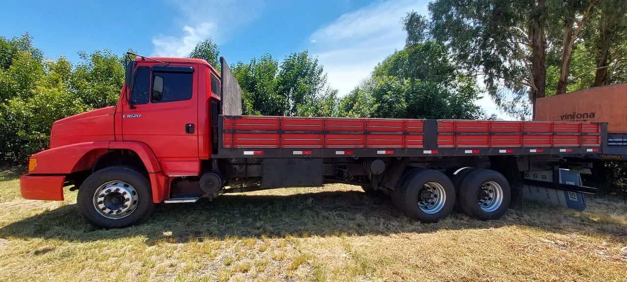 Mercedes 1620 ano 97 carroceria caminhão em excelente estado de conservação... - Foto 5