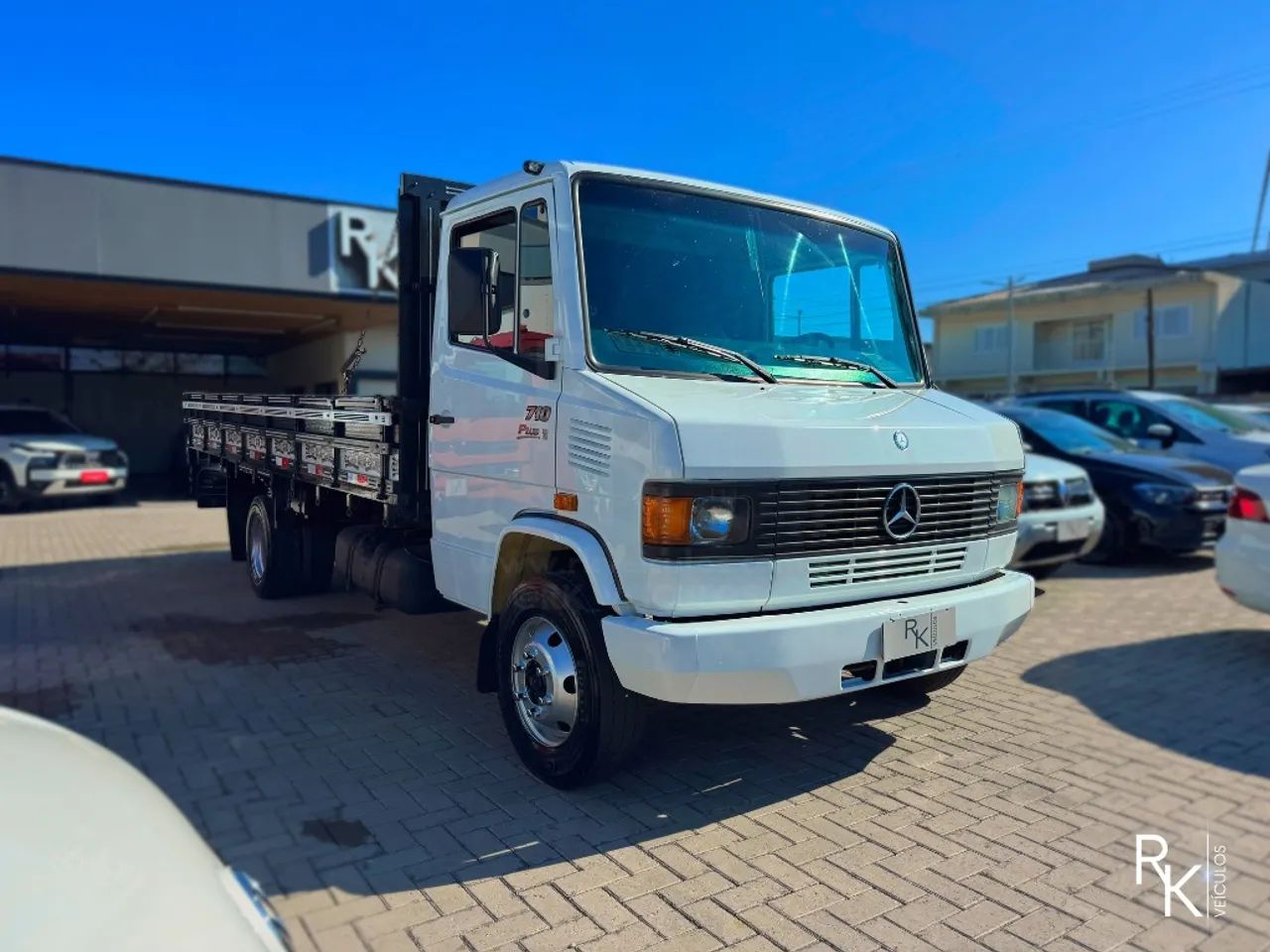 710/ 710 Plus 2p (diesel) - Foto 4