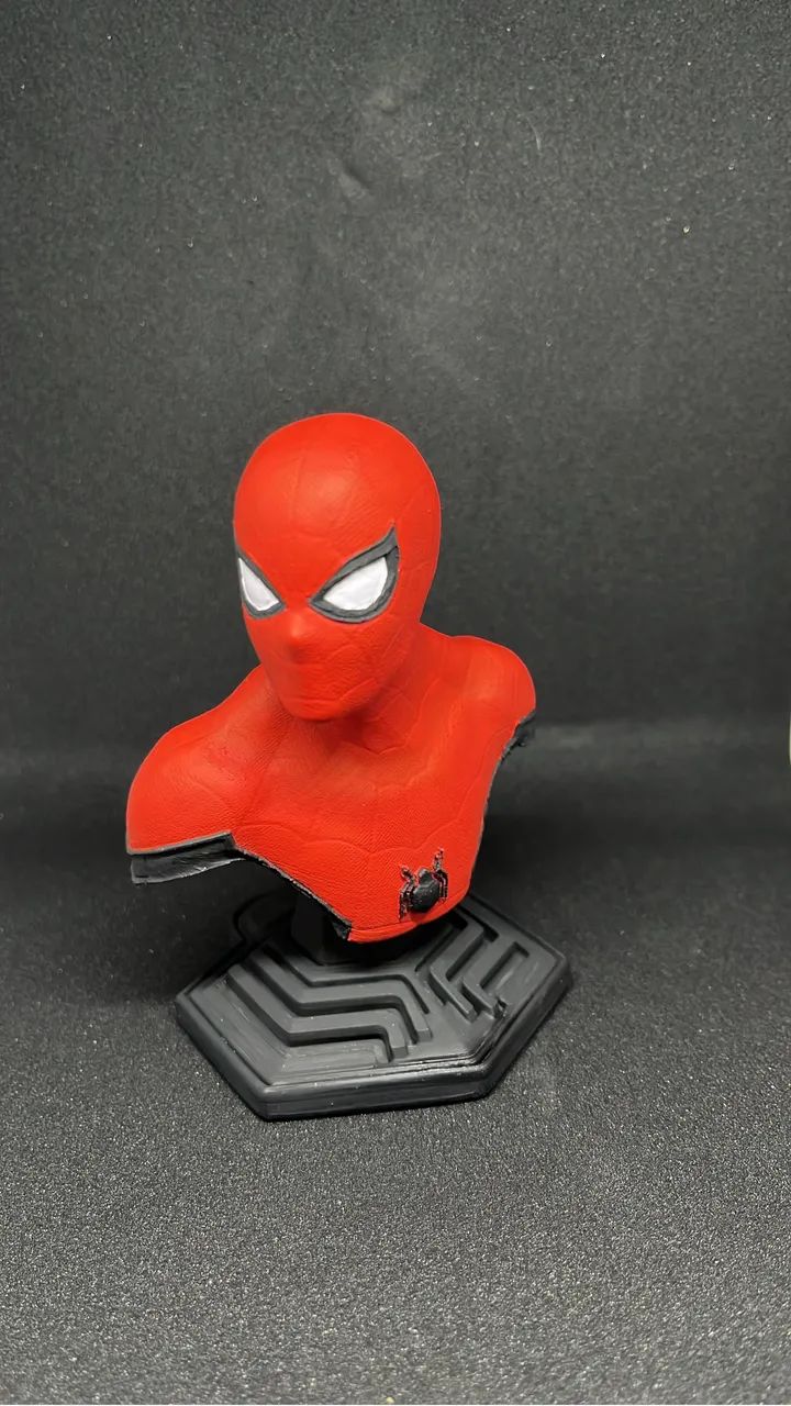 Busto homem aranha 11cm