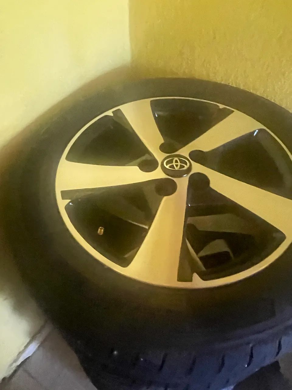 Vendo rodas corola Fox Golf - Foto 2