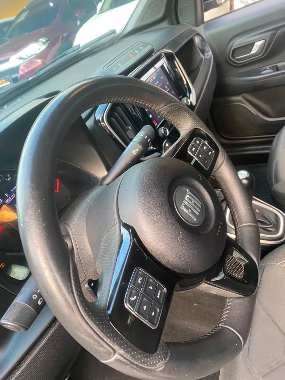 Fiat Strada Volcano 1.3 Flex 8V CD Aut. 2023 - Foto 2