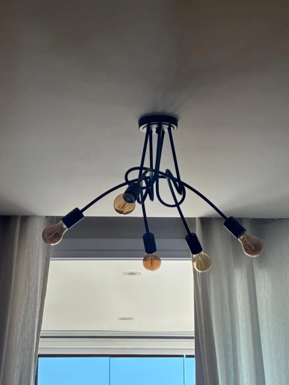 Lustre luminária teto entrelaçada 
