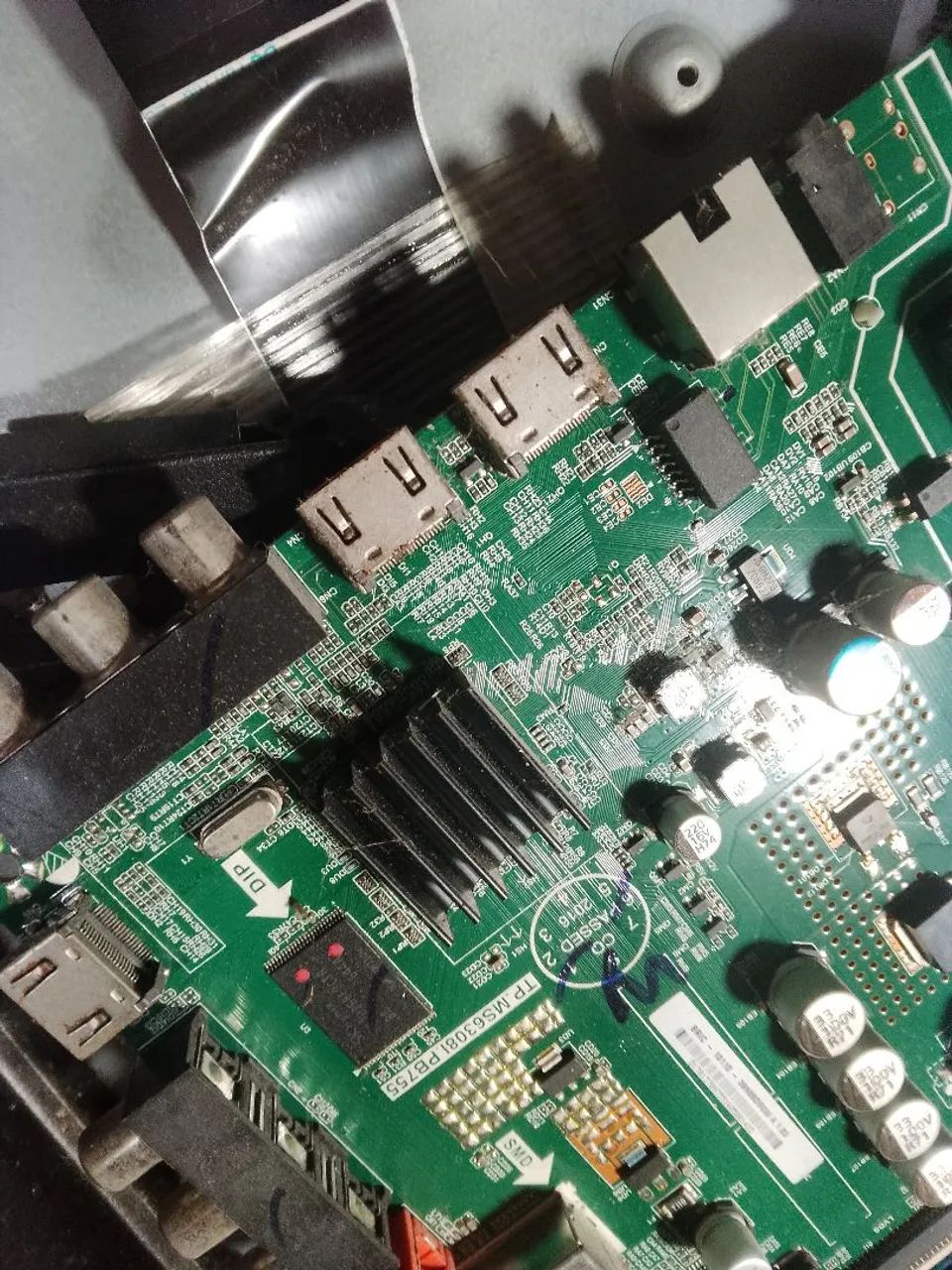 Placa principal PHILCO  PH39NDSGW - Foto 3