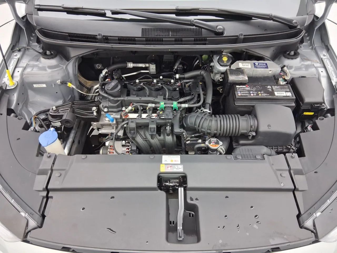 Hyundai HB20 Comfort 1.0 Flex 12V Mec., foto 10 de 18