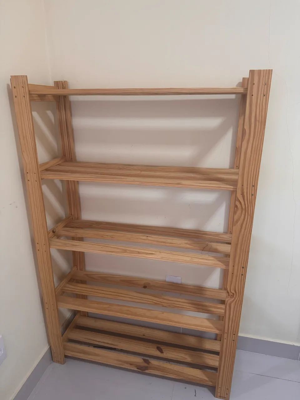 Estante Pinus novo