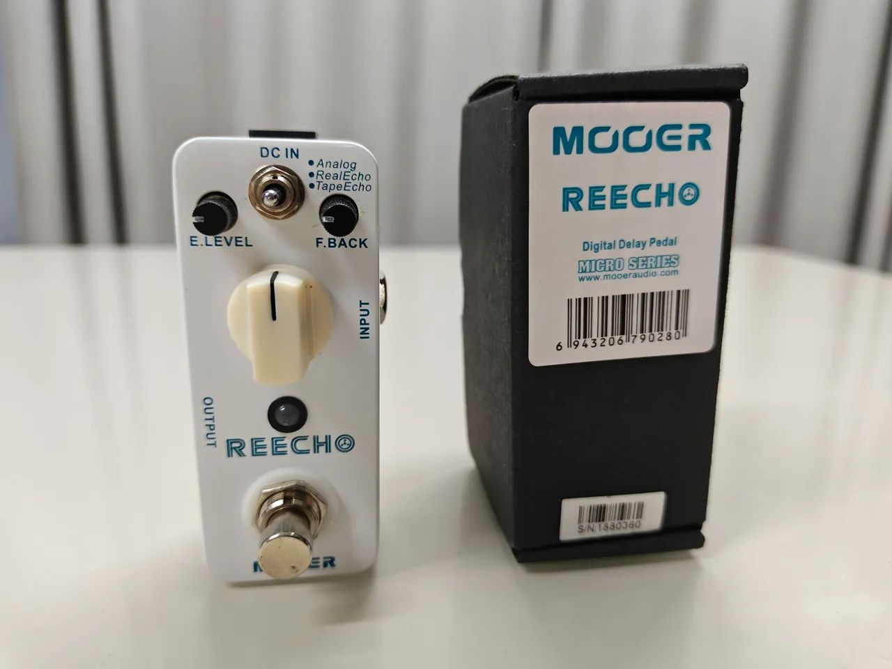 Mini Pedal de Guitarra Mooer Reecho Digital Delay ZERO NA CAIXA