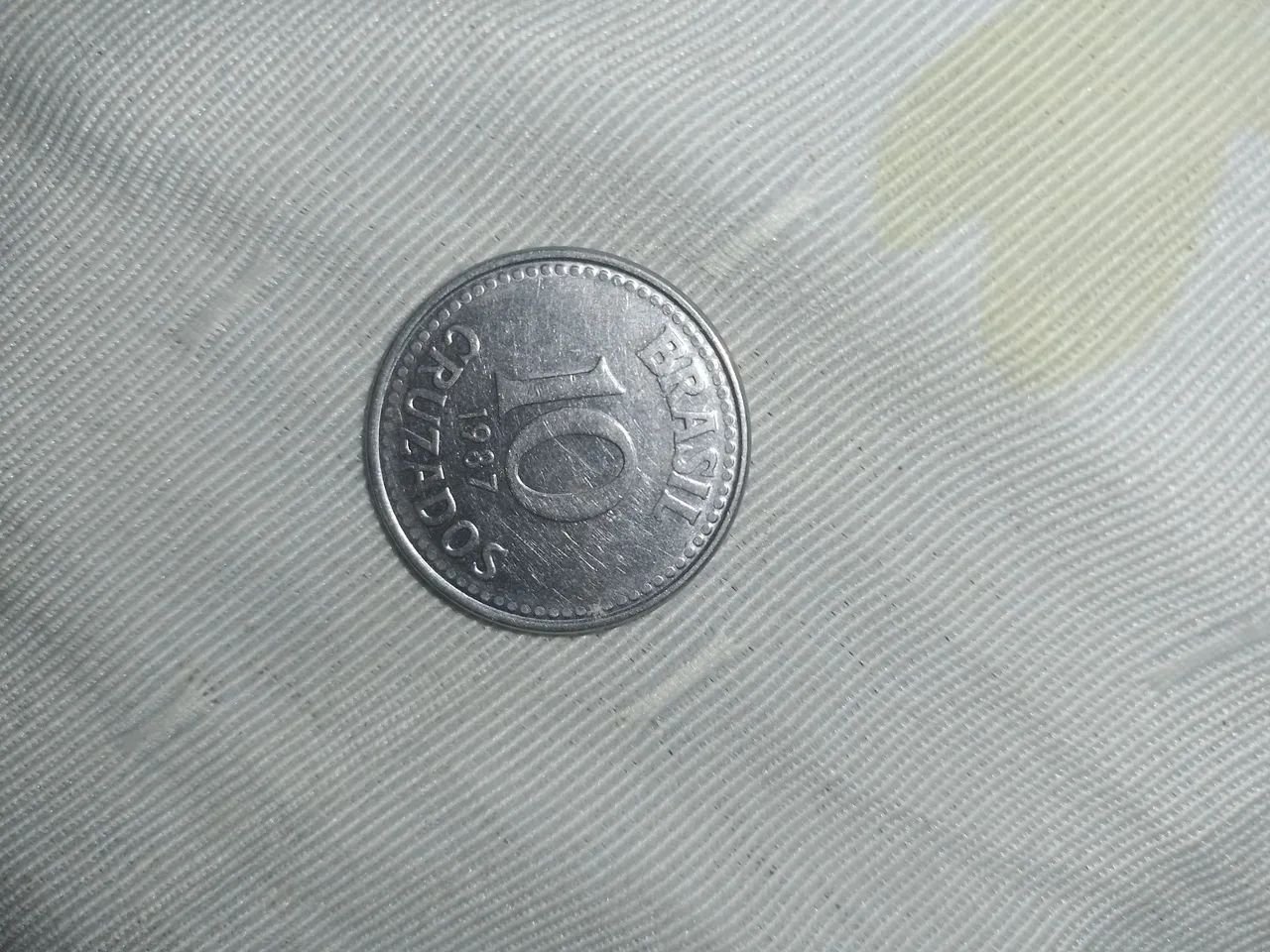 Duas moedas antigas  - Foto 3