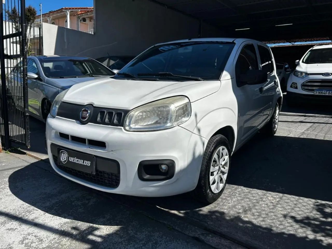 Fiat Uno Attractive 1.0 EVO Fire Flex 8V 5P 2016