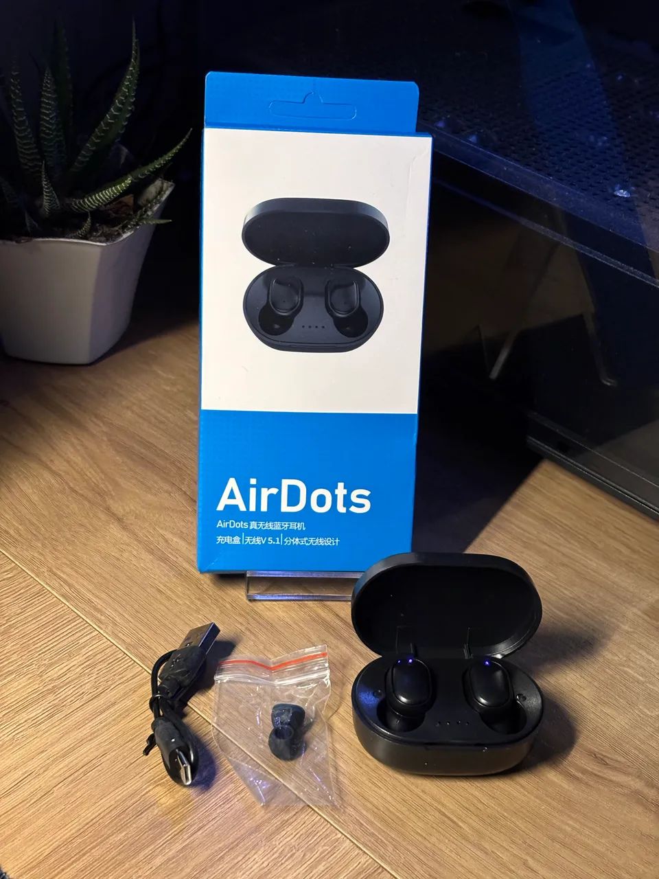 Fone Bluetooth Airdots novo 