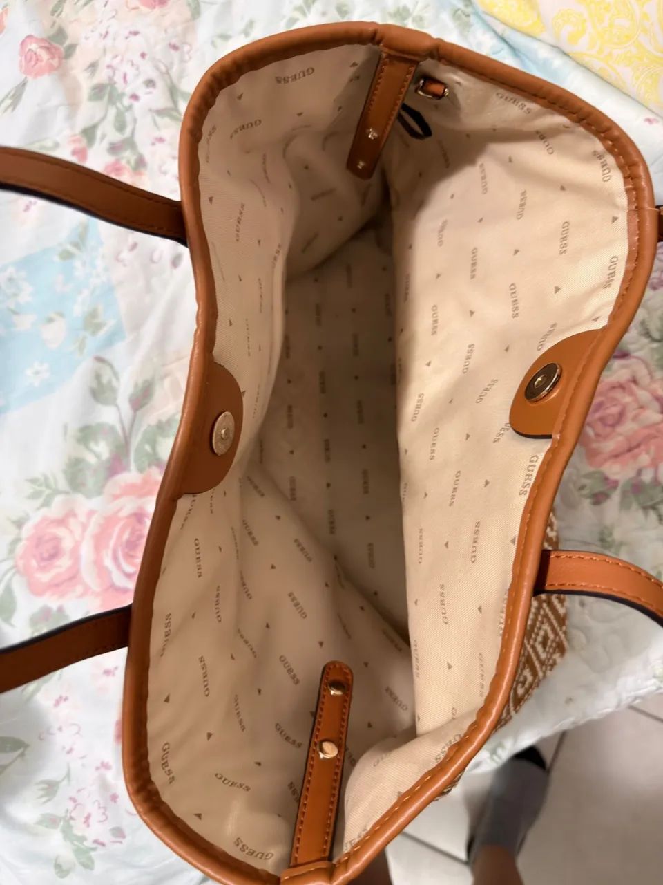 Bolsa guess