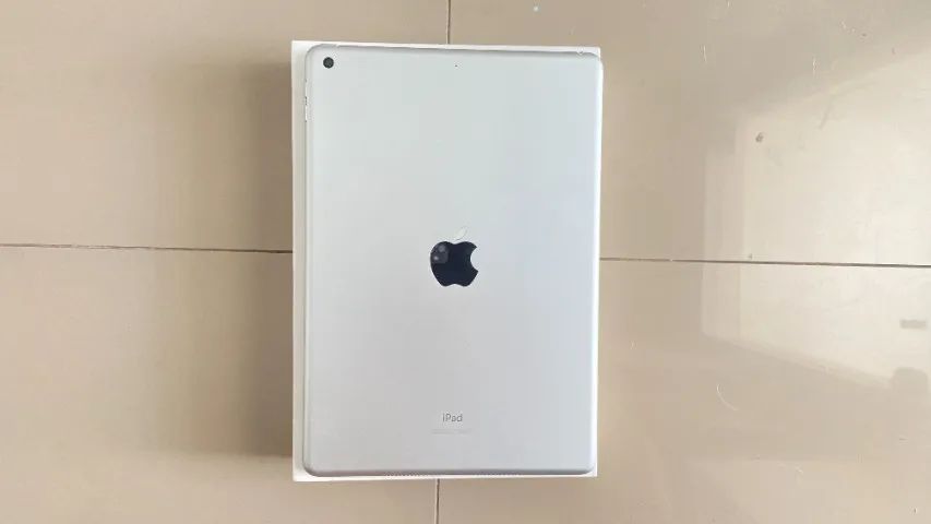 IPad de 8ª geração (32GB, Prateado / Silver)  - Foto 3