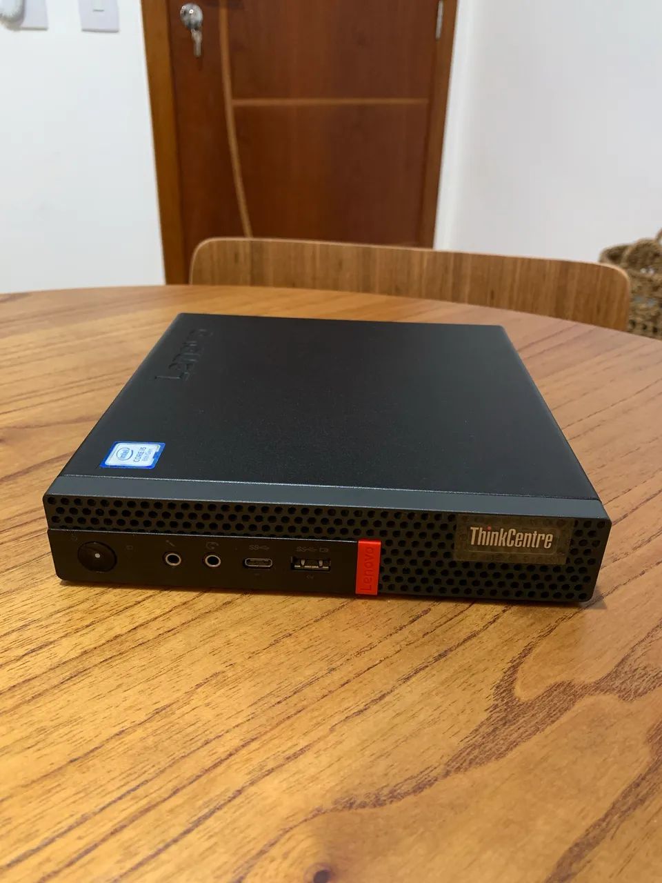 Lenovo ThinkCentre M720q Tiny | i5-8400T | 16GB RAM | 256GB SSD