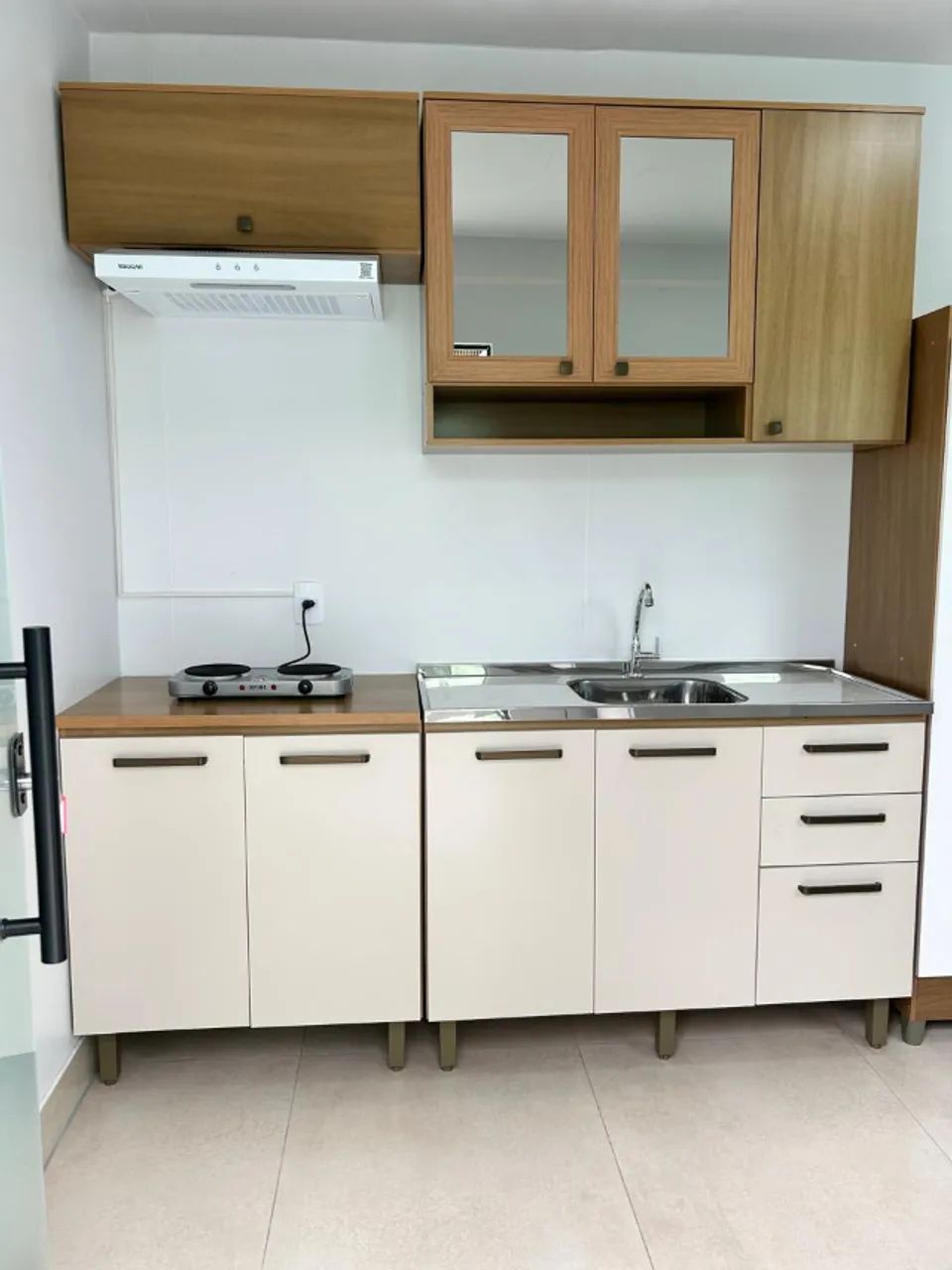 Kitnet mobiliado para até 2 pessoas no centro