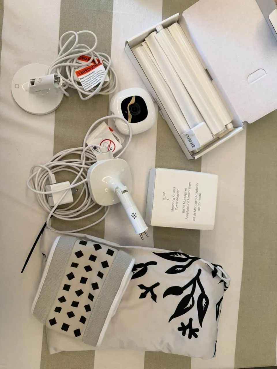 Nanit baba eletrônica com IA kit completo com 2 bases  - Foto 2