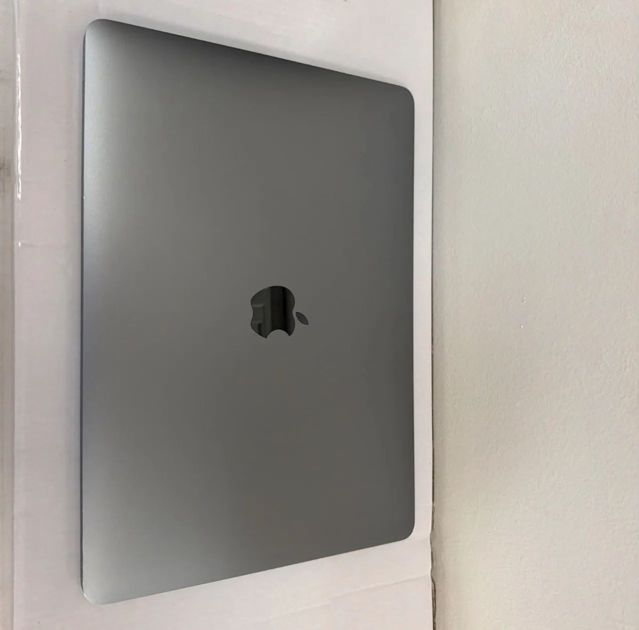 MacBook Air 13 M1 16GB RAM 256GB SSD A2337 2020 - USADO