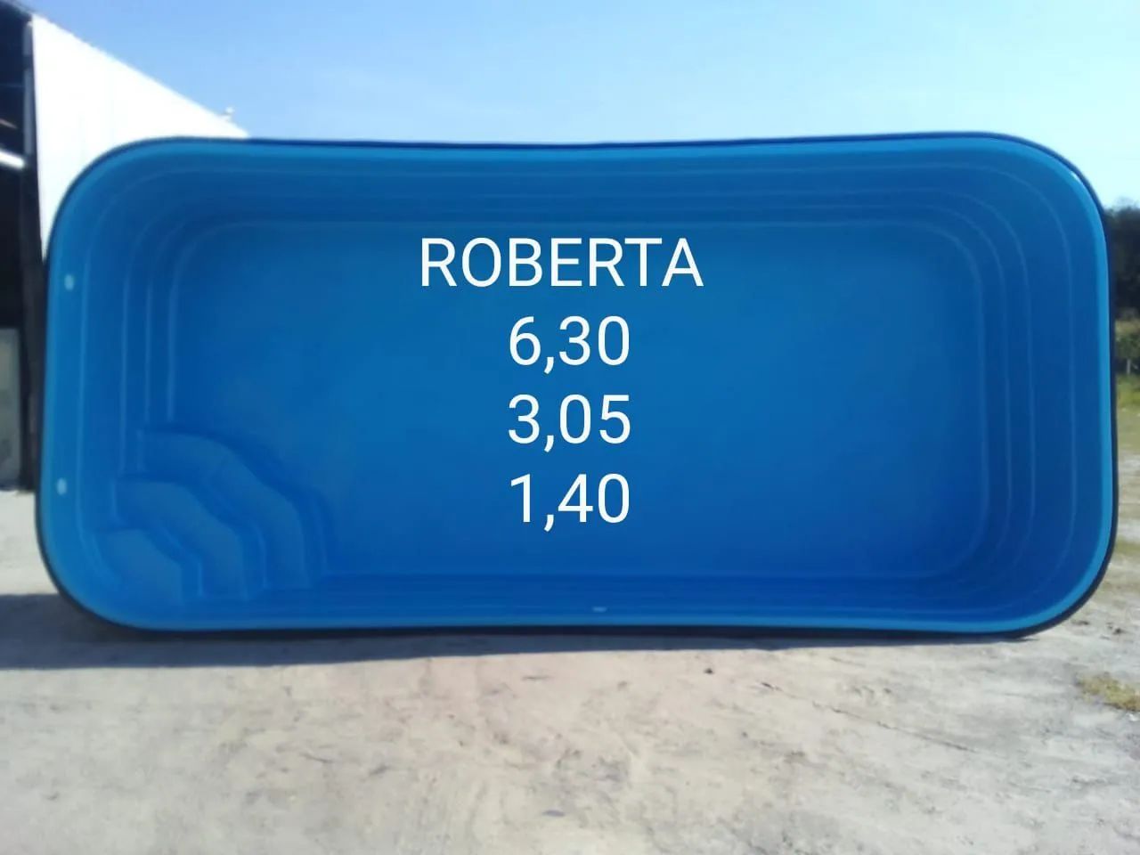 Piscina de fibra 