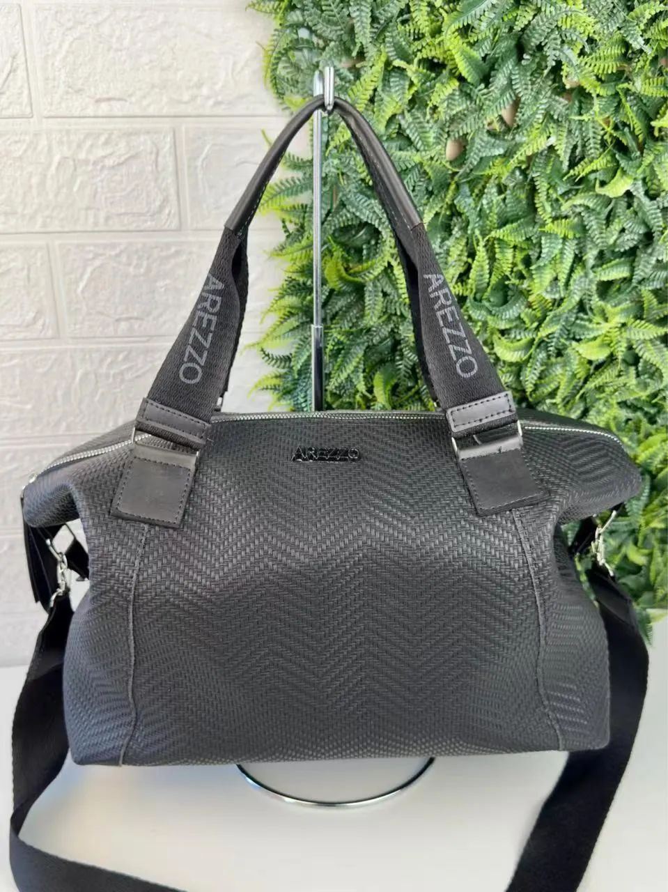 Bolsa Arezzo e Schütz  - Foto 5