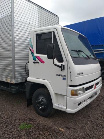 Agrale *. MWM X10 com Bau de 5,5m x 2,5m - Foto 3
