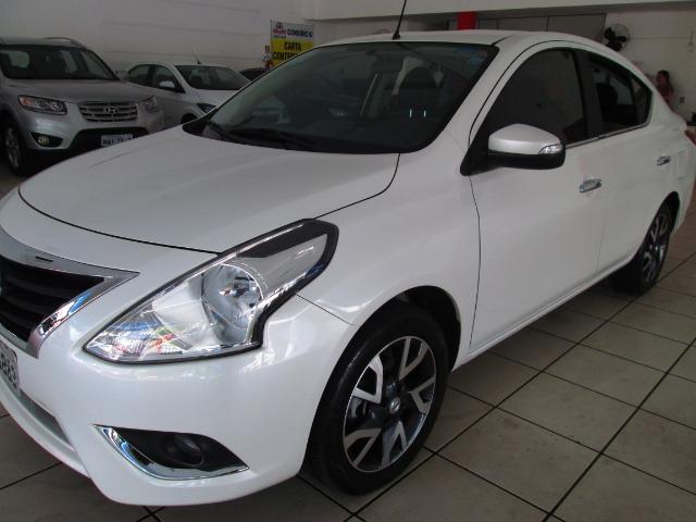 Nissan versa sl automatico