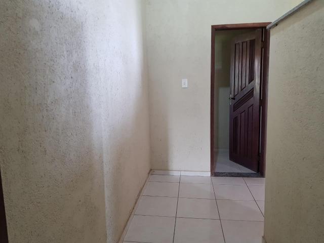 Bela fazendinha às margens da represa " Pedra do Cavalo" com casa boa - Foto 13