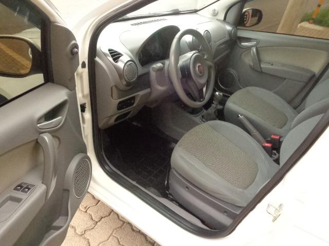 Fiat Palio Essence 1.6 Flex - Foto 5