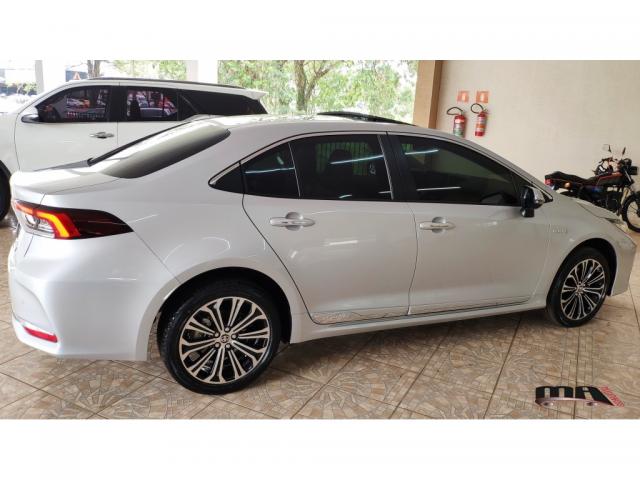 TOYOTA COROLLA ALTIS PREM. HYBRID 1.8 FLEX AUT - Foto 4
