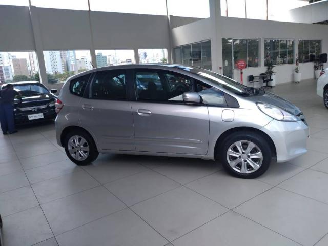 HONDA FIT 2013/2014 1.4 LX 16V FLEX 4P AUTOMÁTICO - Foto 2
