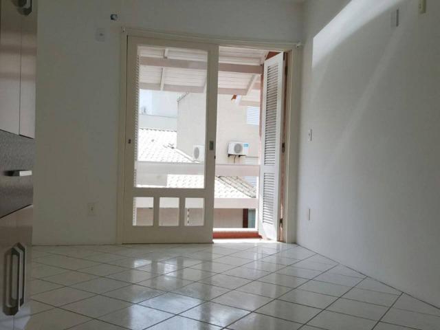 Vendo Sobrado nos Ingleses, 600m da praia - Foto 4
