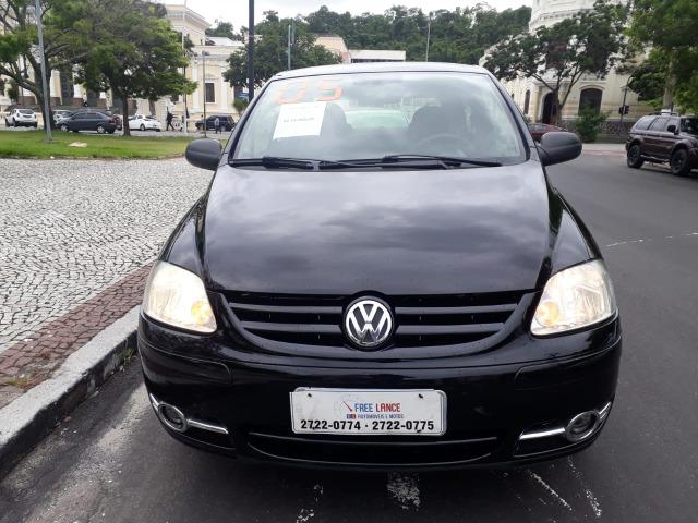 Volkswagen - Fox 1.0 8v Flex 2p Ar Condicionado - Financio em até 48x.
