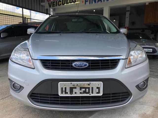 Focus Sedan - 2011 - Foto 2