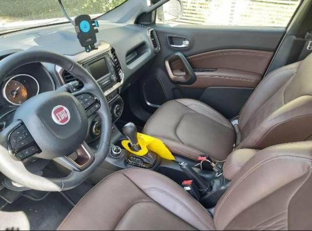 Vendo picape Fiat Toro branca