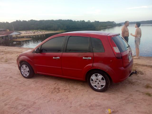 Vende-se um fiesta ano 2004 - Foto 4
