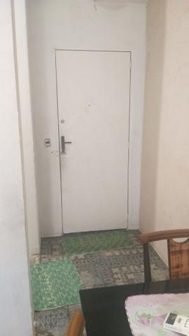 Troco urgente apartamento 3 quartos por casa - Foto 2
