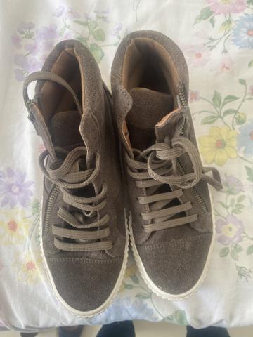 Tênis estilo botinha - Foto 3