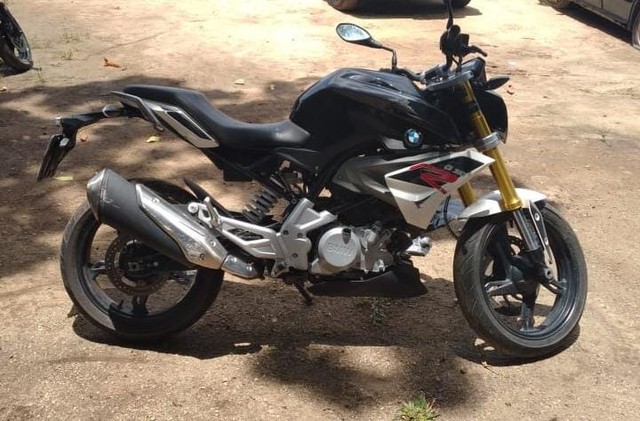 BMW 310R 2017 PRETA