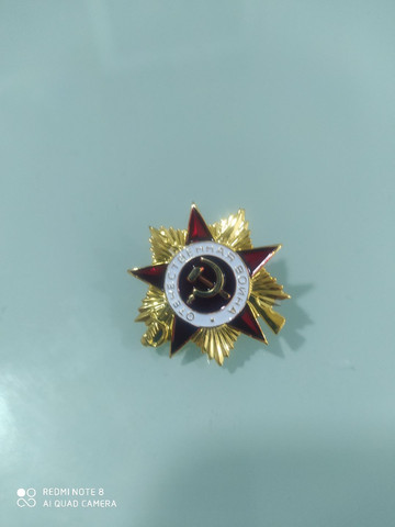 Medalha em.boton união soviética nova - Foto 2