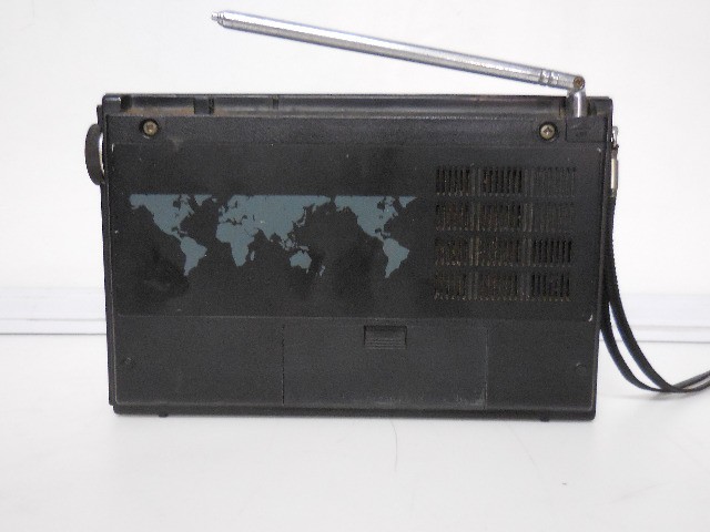 radio antigo sony icf 7600 - Foto 3