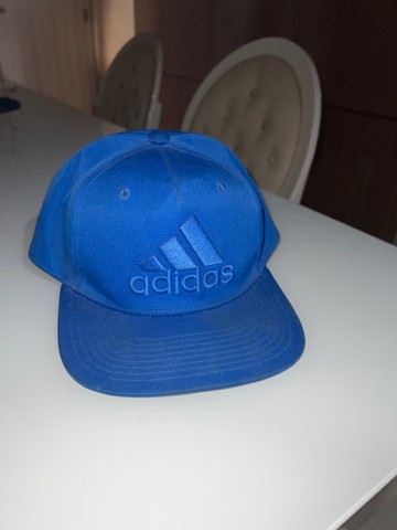adidas manaira