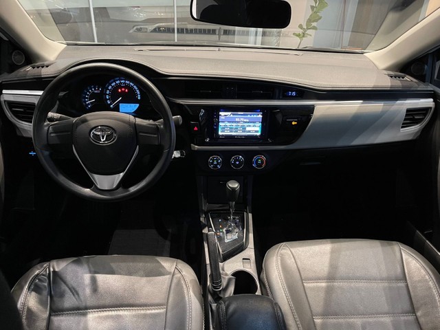 Toyota Corolla GLI 1.8 Aut. - Apenas km40.000!!!Novo - Foto 5