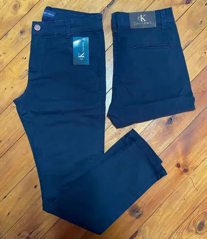 CALÇA SARJA SLIM