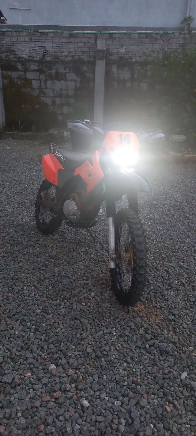 TA BARATO MOTOS SC, ➡️XR 200 de trilha nova