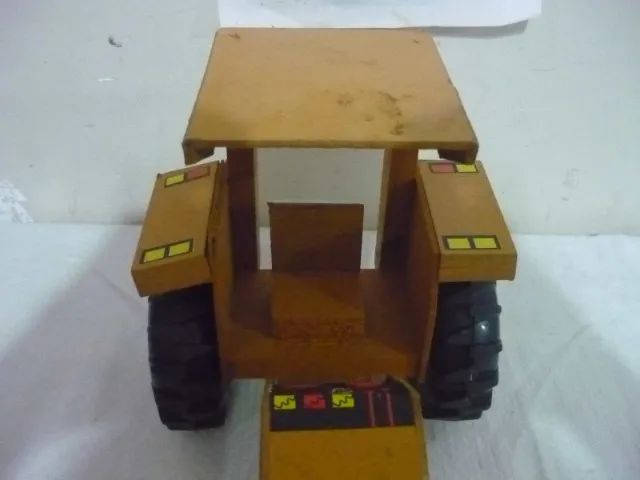 Trator Valmet Brinquedo Leia Descrição  - Foto 2